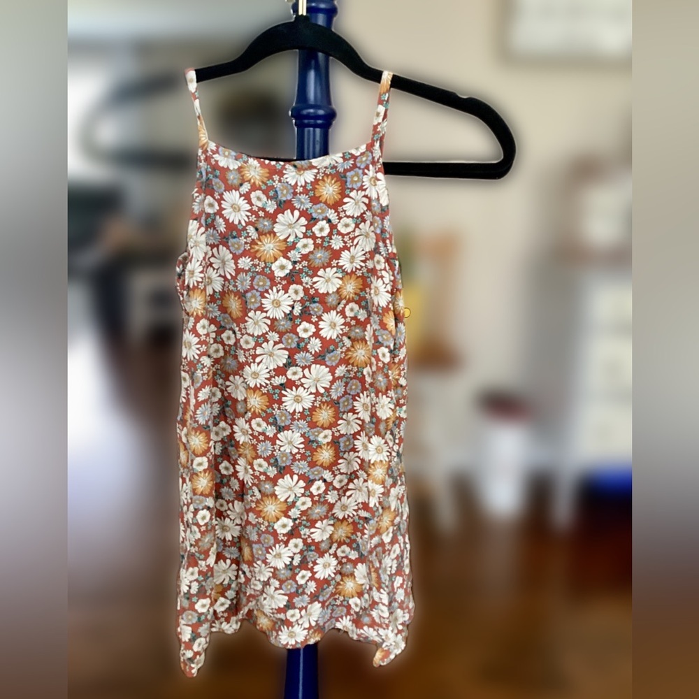Floral Spaghetti Strap tank, Size Small